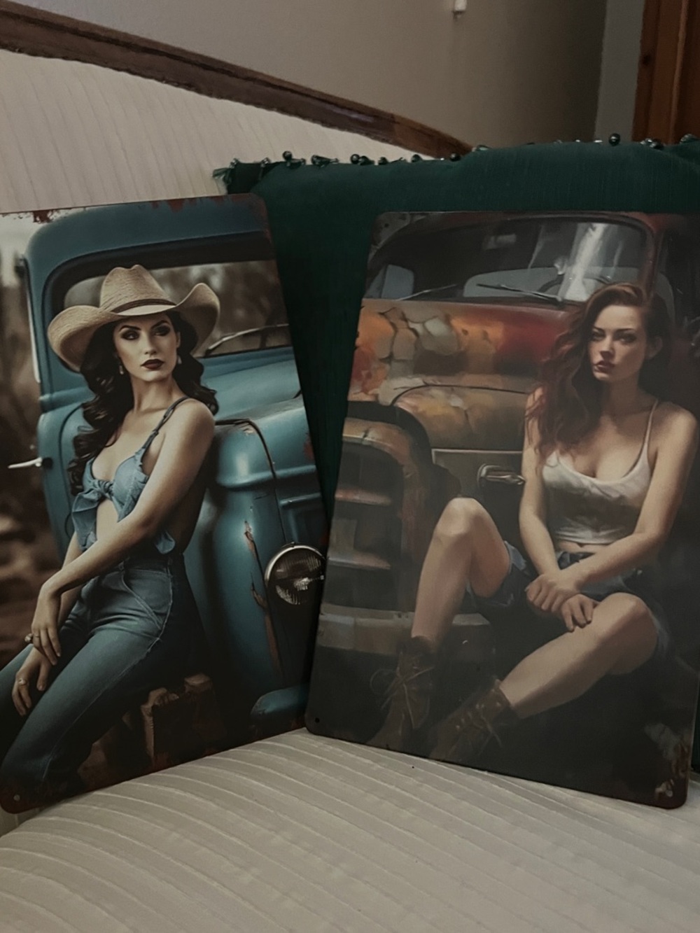 Beautiful Vintage Pin-Up Country Girl Metal Wall Art - Teal & Rust